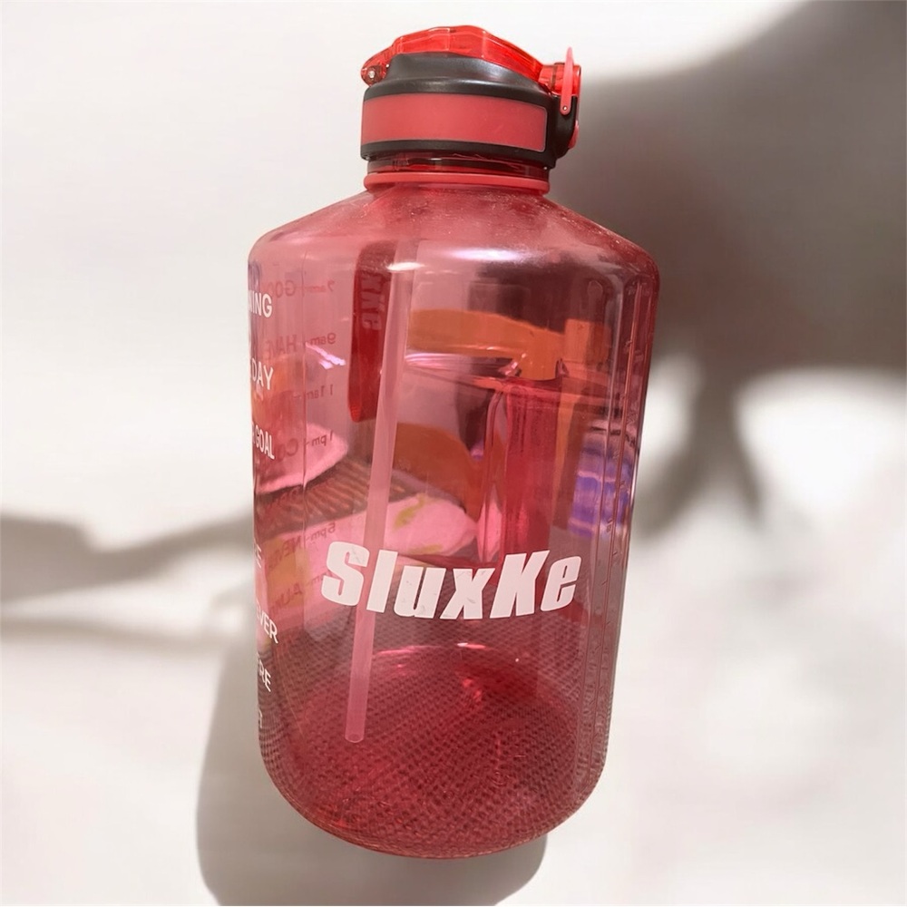 SluxKe Water Bottle